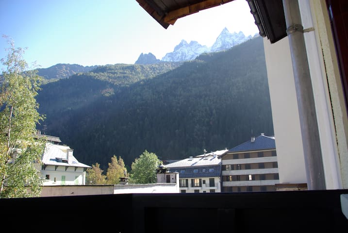 Studio only a 2 minute walk from the city center