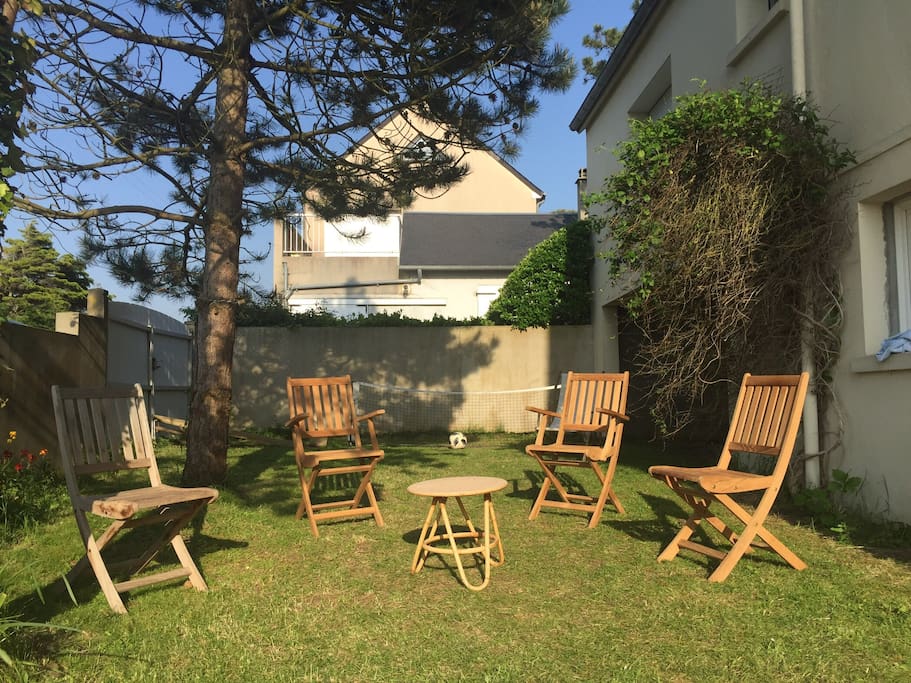 Petit coin jardin avec vue sur mer