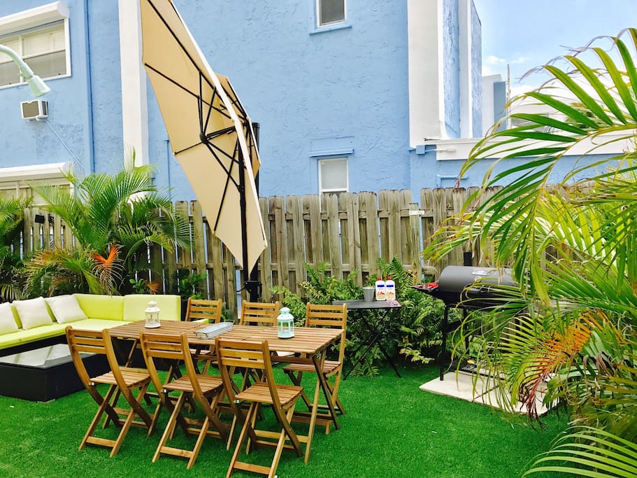 Top 100 Airbnb Rentals 2017 in Hollywood, Florida