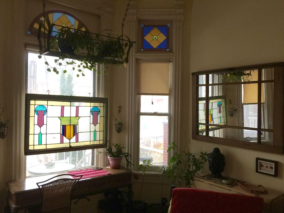 Original Stained Glass in front window (purchased from Honest Ed's prior to the Icon closing- a part of history): strategically placed to allow for light and Total Privacy.