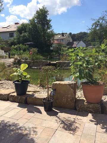 Ferienwohnung mit Wellnessgarten