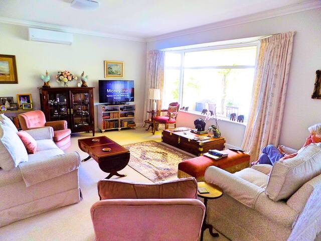 “Vrede” ( Means Total Peace) gallery image 3