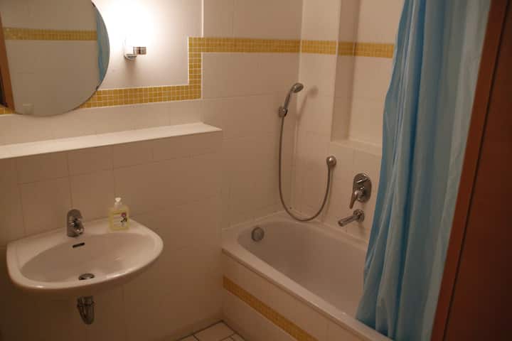 共用卫生间二楼房间4,5,6