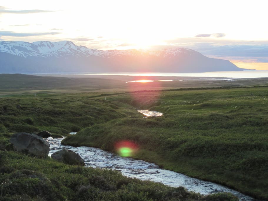 The midnight sun in Skógar