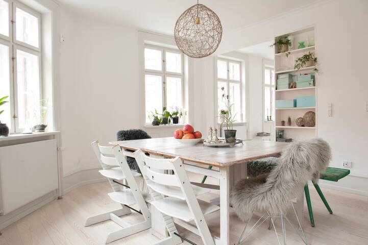 Private Townhouse in lovely Cph gallery image 3