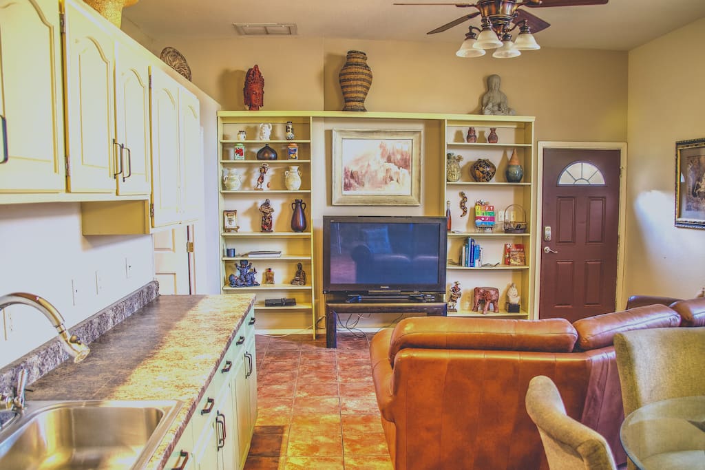 High ceilings, lots of light, large kitchen area for entertaining