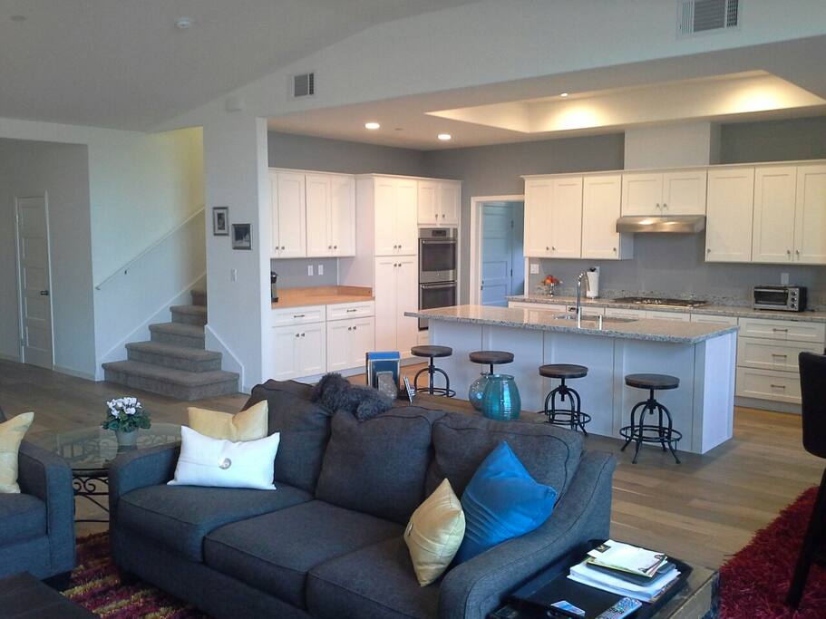 Open Kitchen