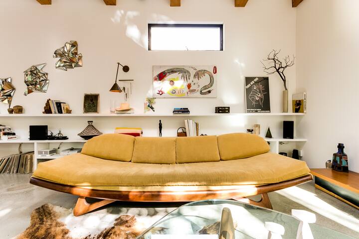 Zen Calm & Luxury in Venice gallery image 2