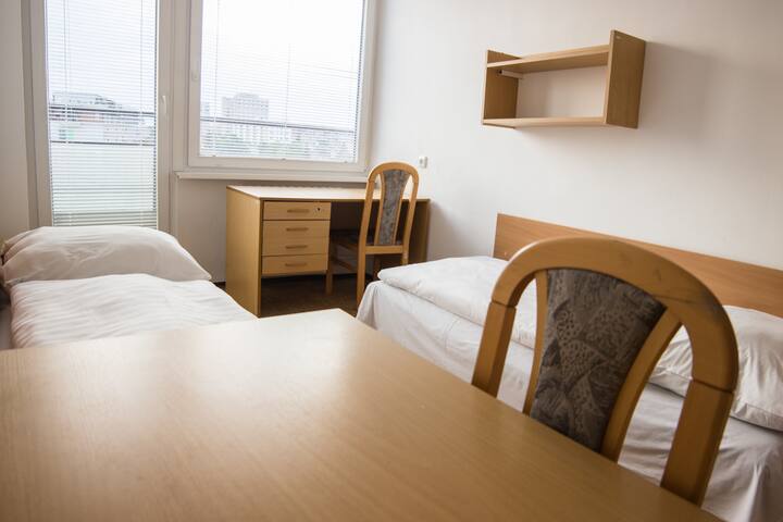 Apartment up to 8 persons close to downtown gallery image 3