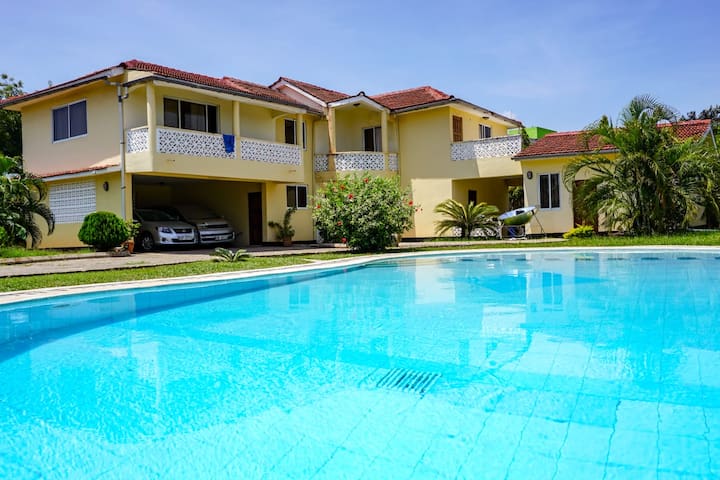 Airbnb Mtwapa Vacation Rentals Places To Stay Mombasa