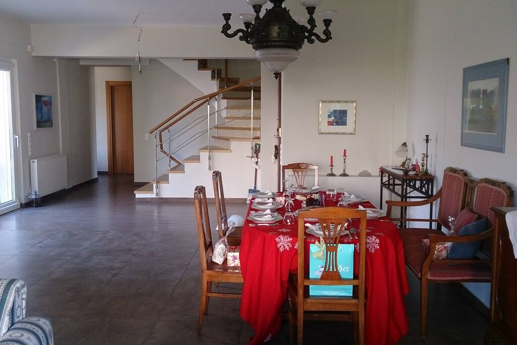 Entrance and dining area