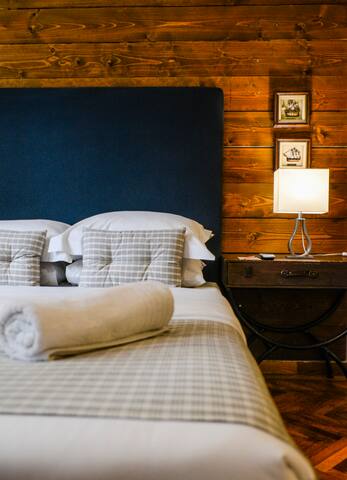 Amazing Apartment 1 – 5inAthens gallery image 3