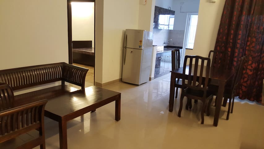 Noida Extension apt/room with a great view