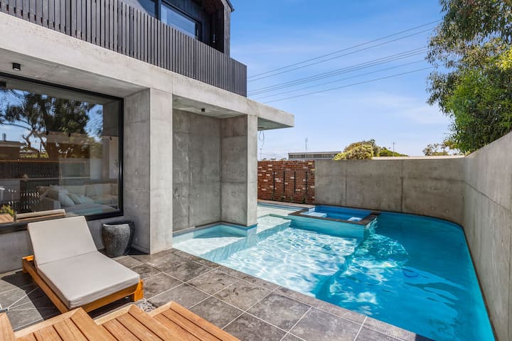 The Concrete Beach Pad! -pool and spa gallery image 2