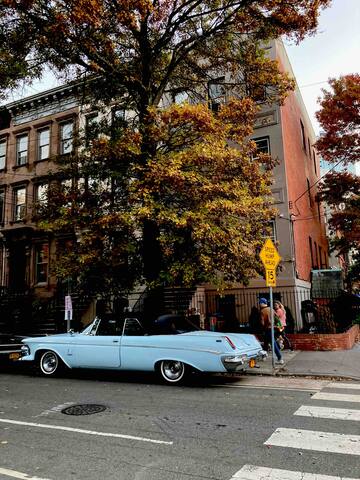 RARE Multi-Floor downtown brownstone! ! Near PATH gallery image 5