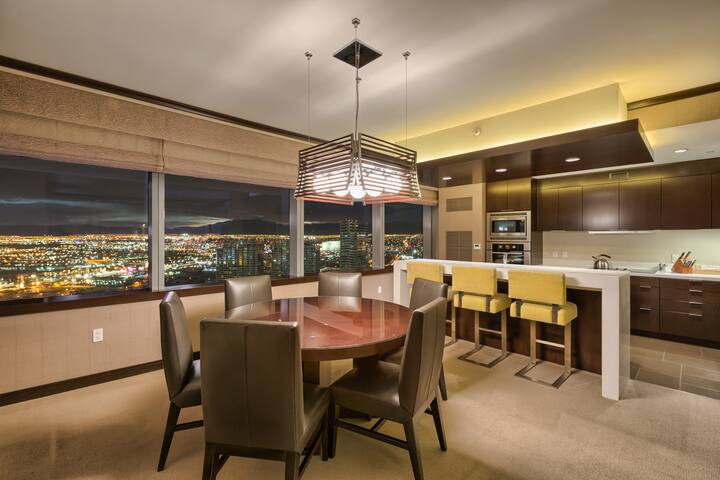 Vdara’s Biggest Penthouse!! 2+BR ★Jaw Drop Views!★ gallery image 5