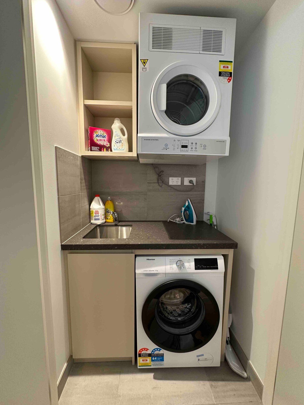 MQ Exceptional Apt in Great Location