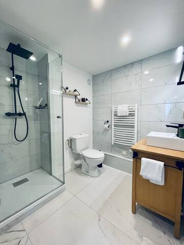 Sophie Et Gabriel managed Airbnb listing 1