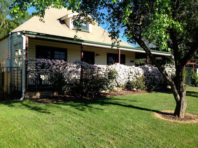 Tally's Cottage Homestay