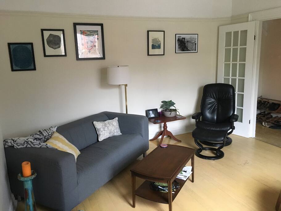 Big bright living room