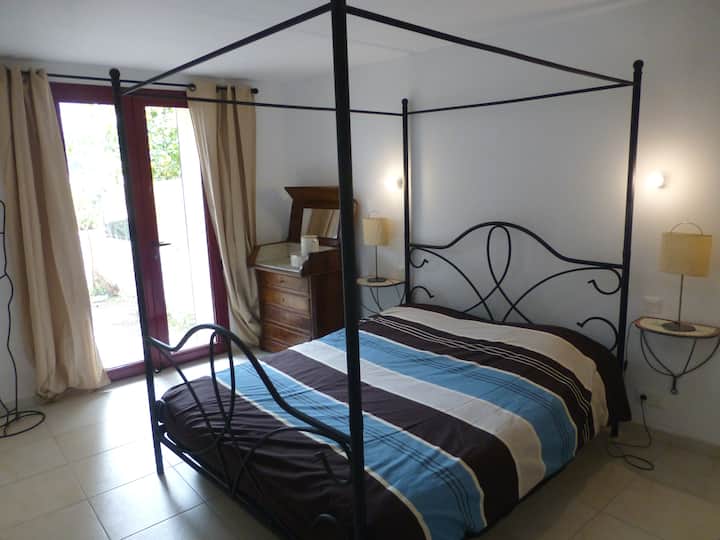 Grande chambre.