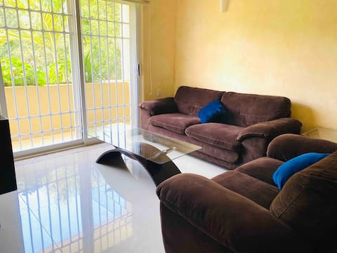 Successful Airbnb property: Condo in Residencial Las Palmas in Zihuatanejo De Azueta