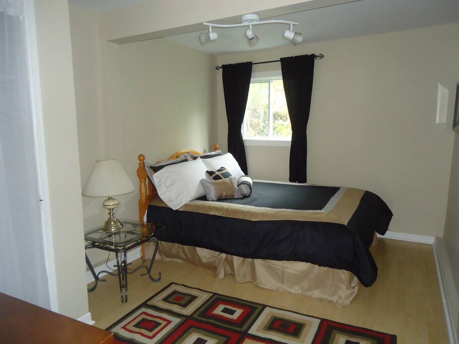 Queen Size Bed
