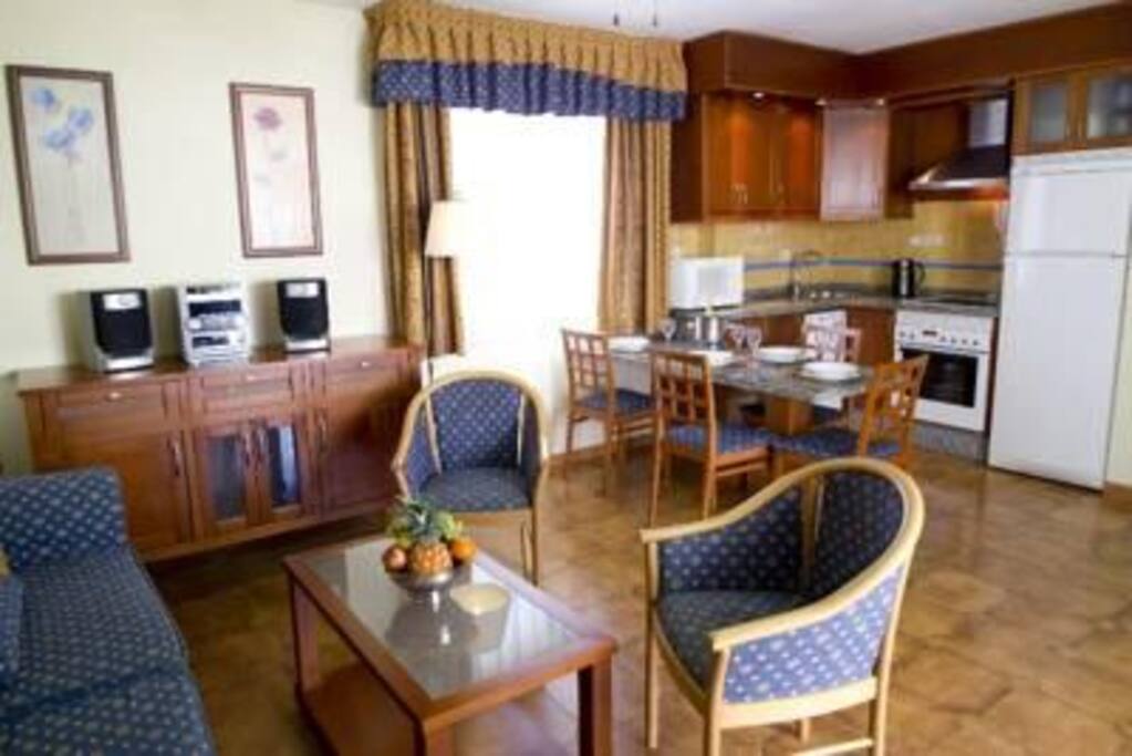 Sunset Harbour Club Living Room