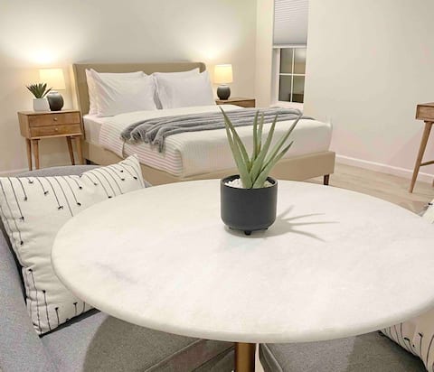 Studio with kitchen and separate entrance.
