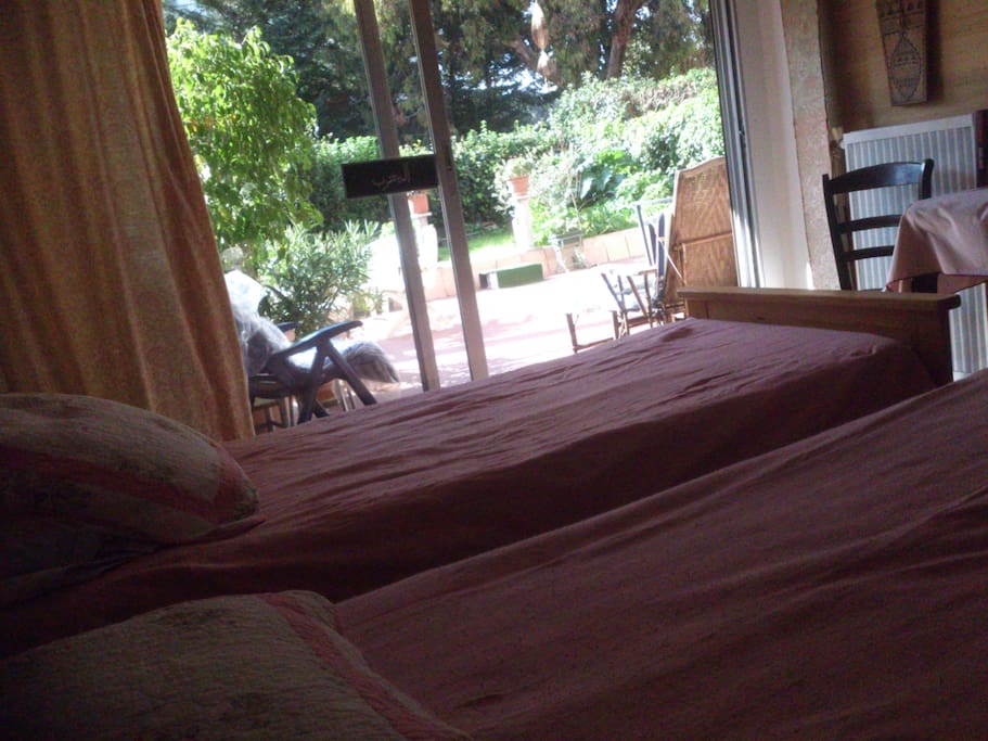 Chambre deux lits.