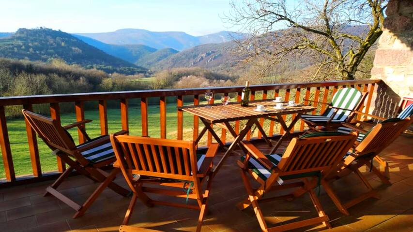 Casa Rural “Can Torrent Vell de Rocabruna” gallery image 2