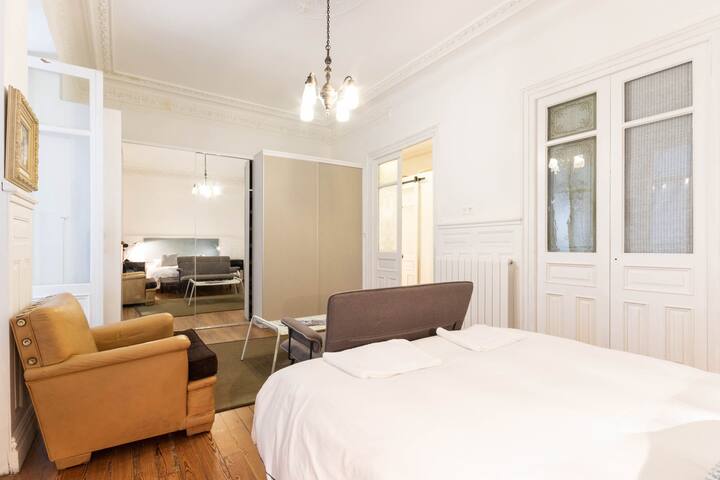 Amazing down town, near Guggenheim. Céntrico gallery image 5