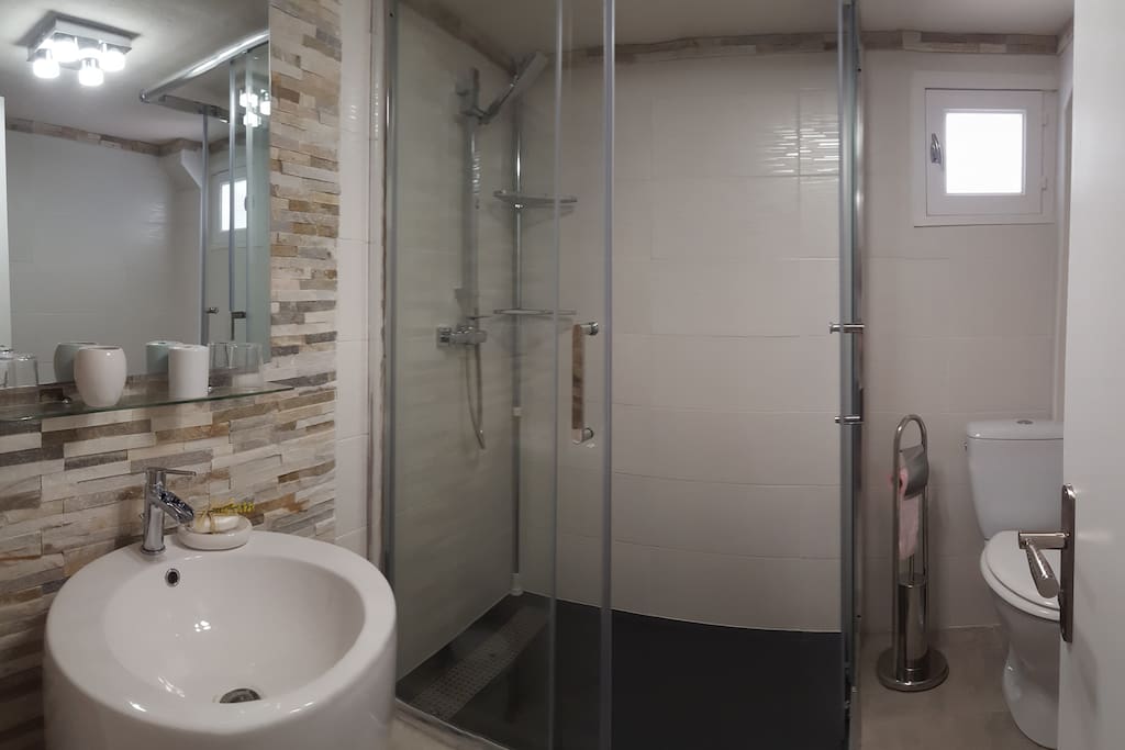Douche et WC