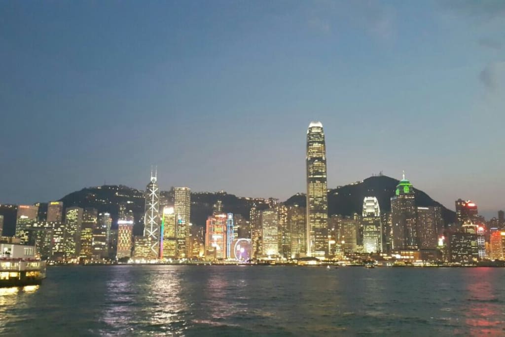 Unbeatable night scene @ HK