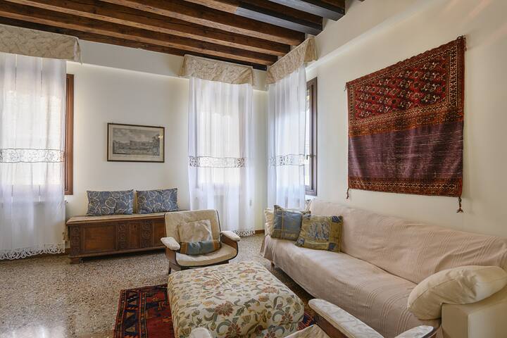 Ca’Magica: New and luxury, spectacular canal view