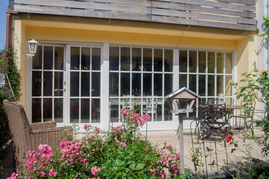 Entspannen auf der Gartenterrasse