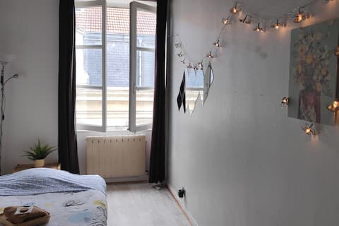 Chambre Calme Plein centre 6e