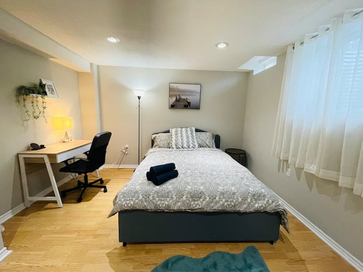 Mississauga House Rentals Ontario, Canada Airbnb