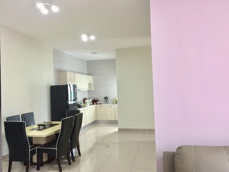 Dinning Room & kitchen