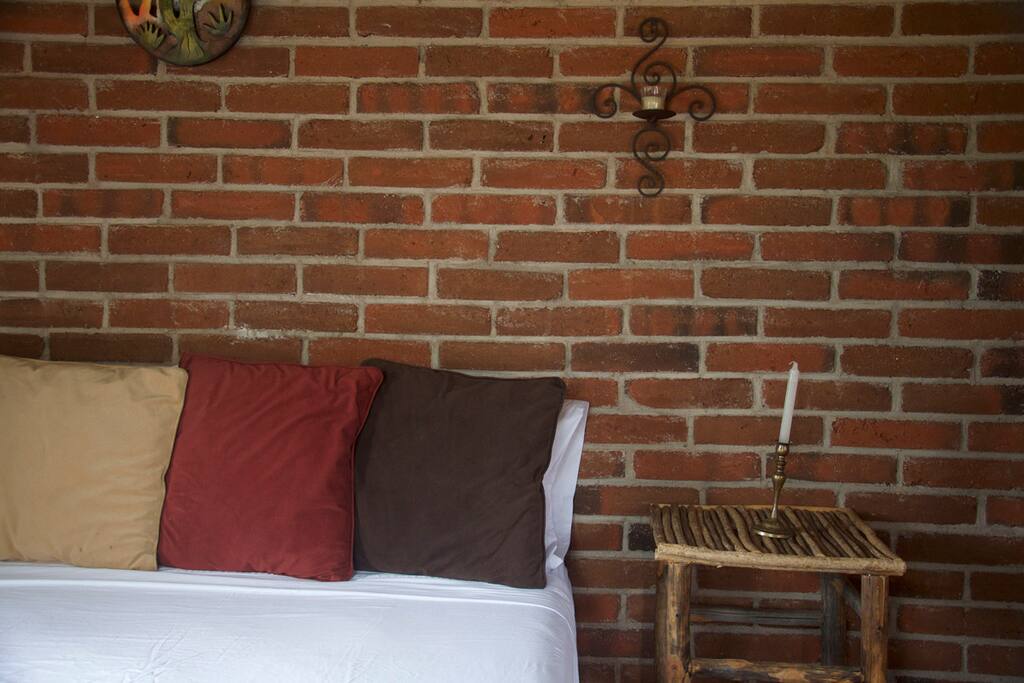 Clean and comfy Members Mark sheets.
