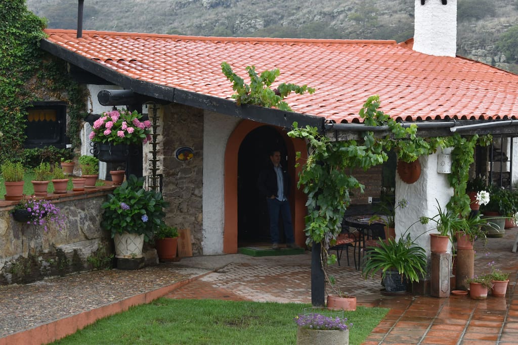 Entrada a la cabaña