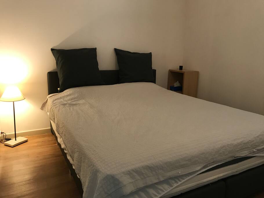Sleeping room