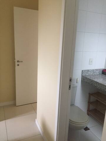 Apto 3 quartos na barra da Tijuca