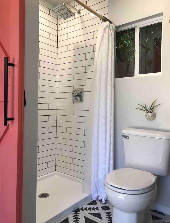Top 10 Airbnb Monthly Rentals In Los Angeles, California Trip101