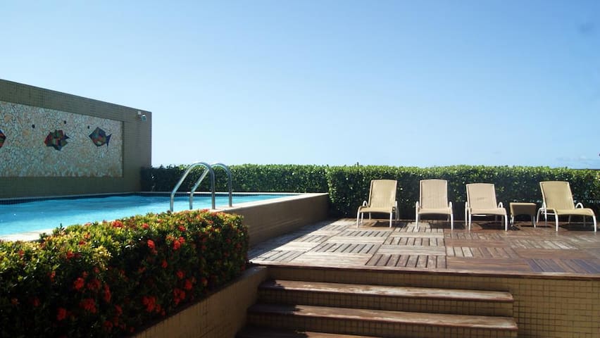 Ap. completo 2 quartos a 200 mts da Praia P. Negra