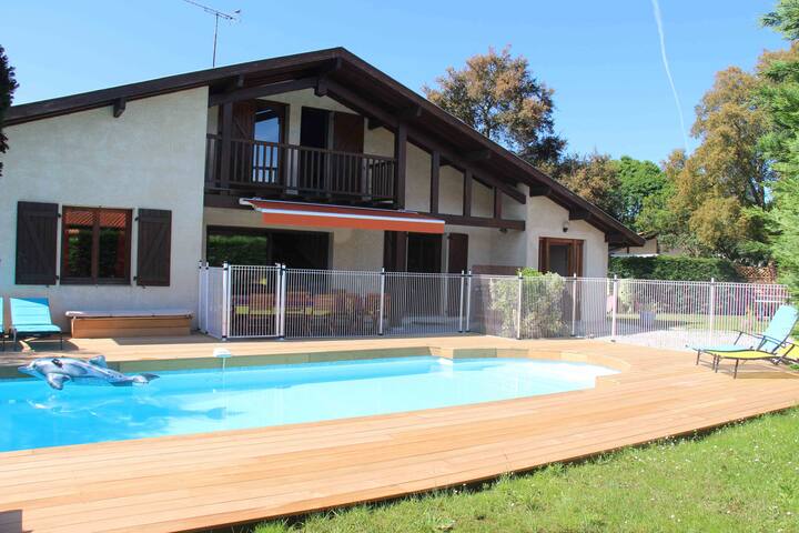 Agence Lavigne Immobilier managed Airbnb listing 3
