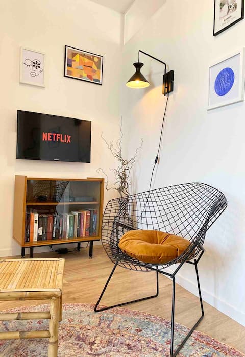 Propriété Airbnb réussie: Le Petit Gambetta, Air conditioning, Panoramic View! Netflix à Voiron