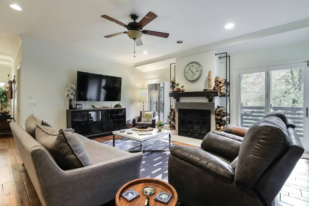 Living Room w/ Large Sofa for Sleeping