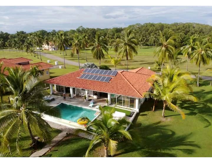 Front beach  exclusive Villa.