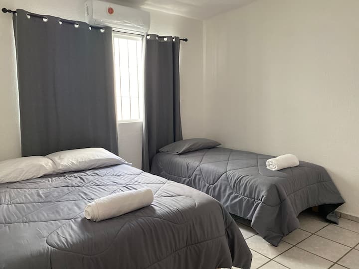 غرفة النوم 2